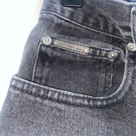 Calvin Klein Jeans - Picture 5 of 7